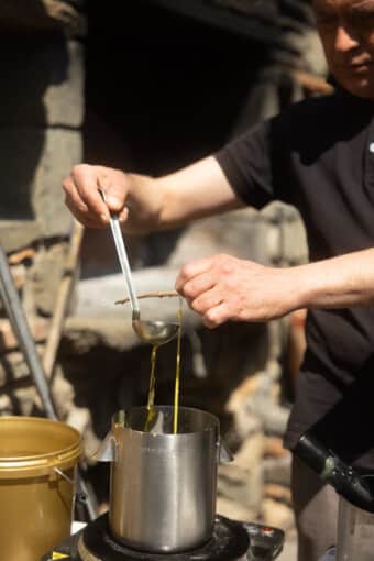 Kinsterna Hotel - Candle making