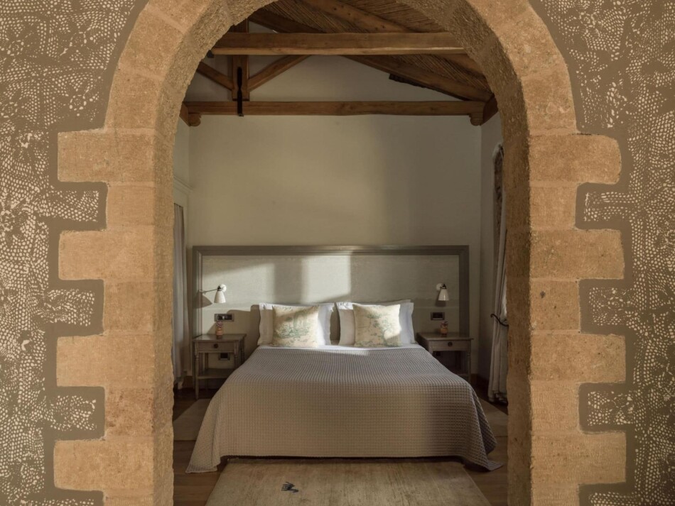 Kinsterna-Suite-Kinsterna-Hotel